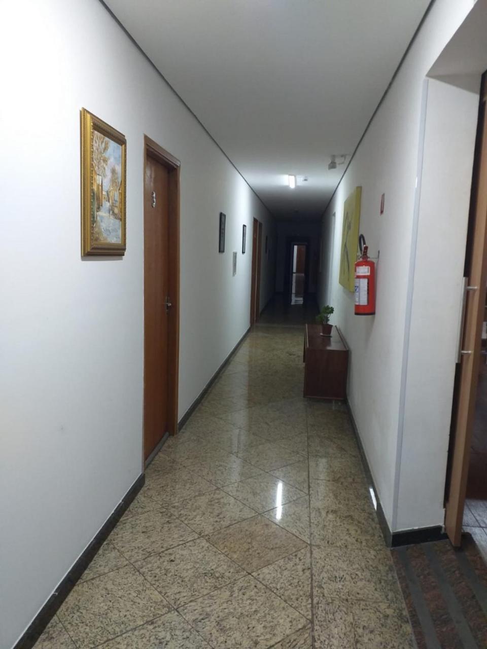 Hotel Pousada Beija Flor Poços de Caldas Екстериор снимка