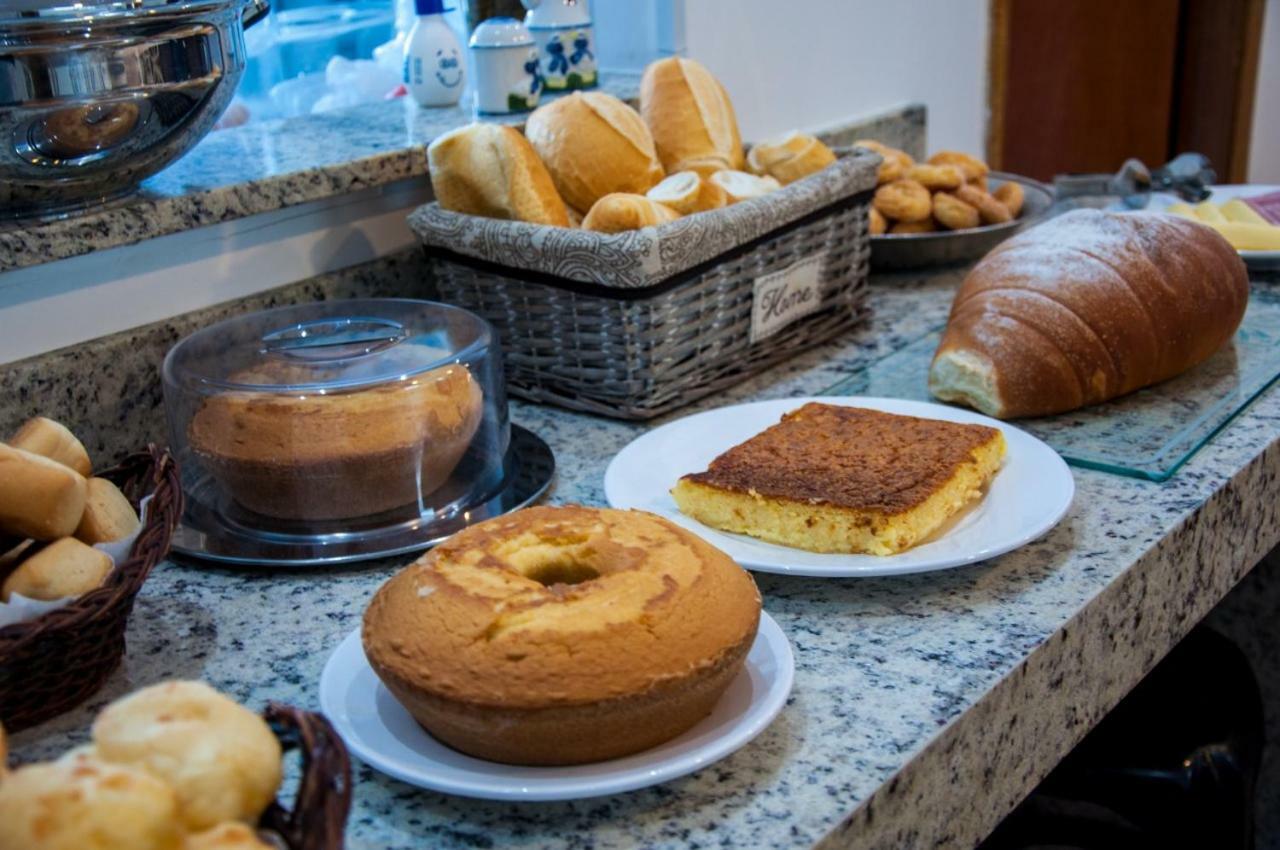 Hotel Pousada Beija Flor Poços de Caldas Екстериор снимка